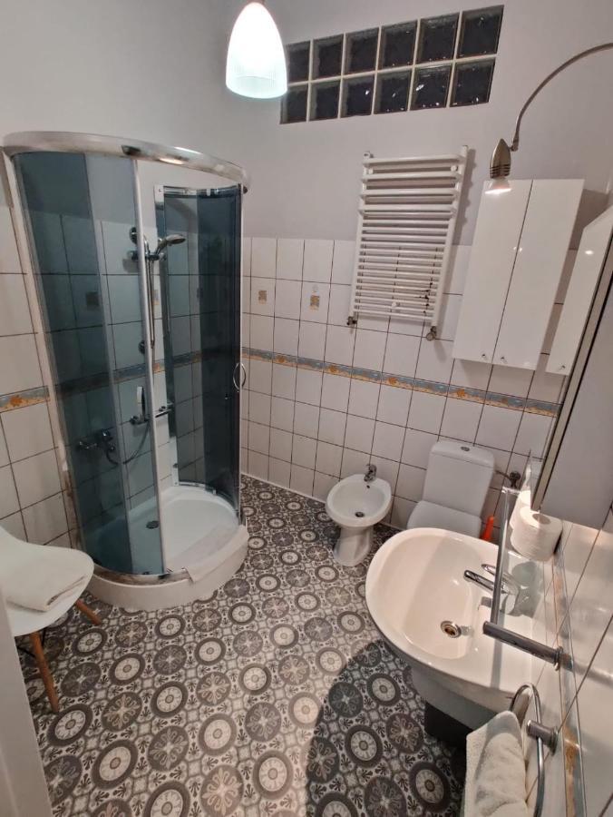 Apartament 4Pokojowy Apartment Szczecin Bagian luar foto